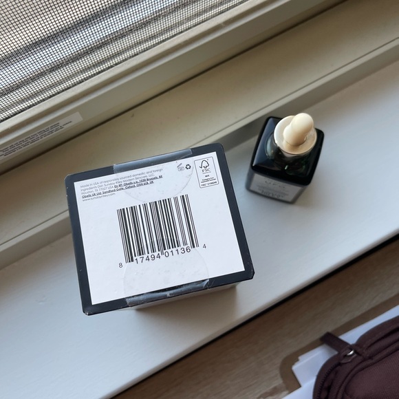 Sunday Riley UFO - Picture 2 of 3